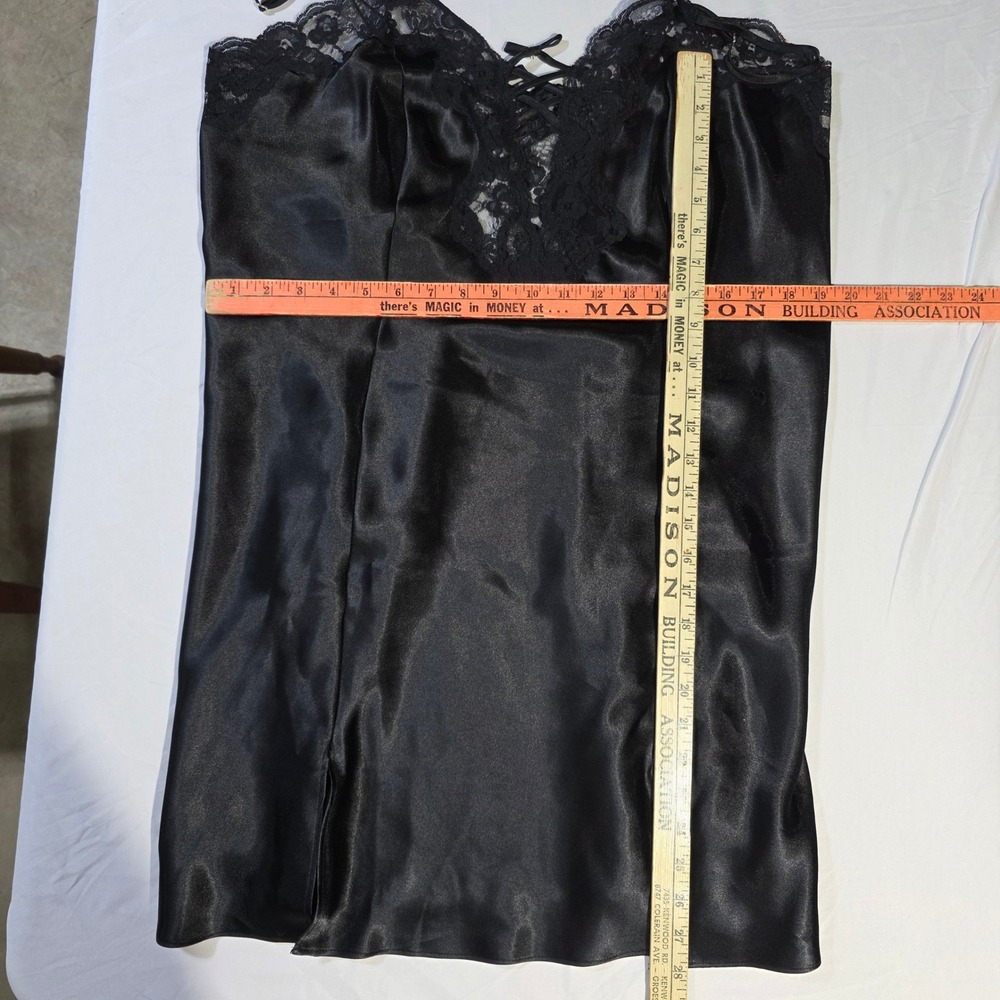 Fredericks of Hollywood Black Satin Lace Up Chemise Nightgown 2X NEW - Picture 5 of 5